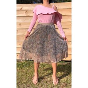 🦋🌷Anthropologie asymmetrical ruffle top 🌷🦋